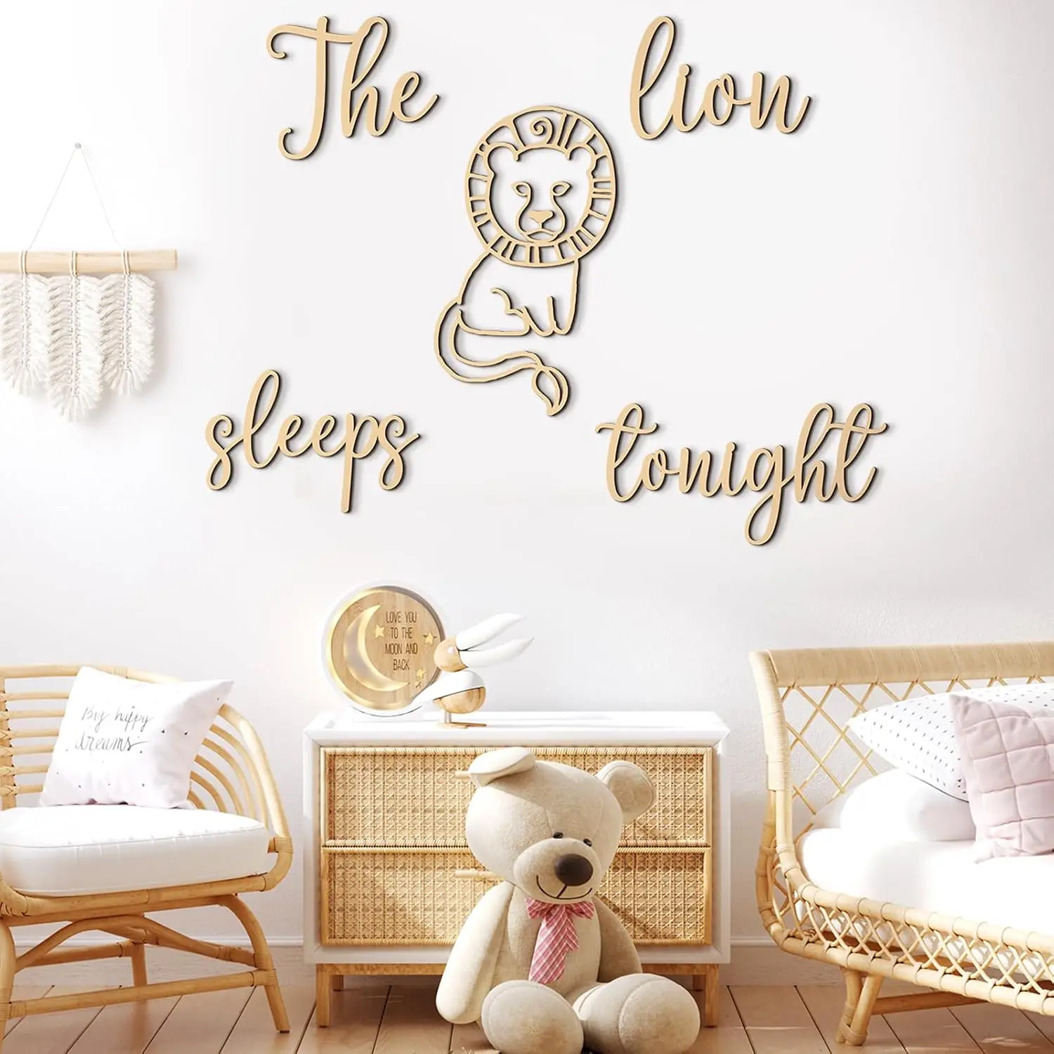 The Lion Sleeps Tonight Wooden - огляд і ціна Baby Nursery Animal Theme